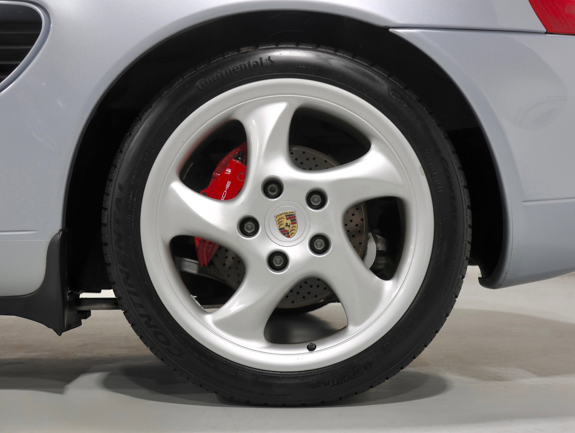 Used 2001 Porsche Boxster S image 16