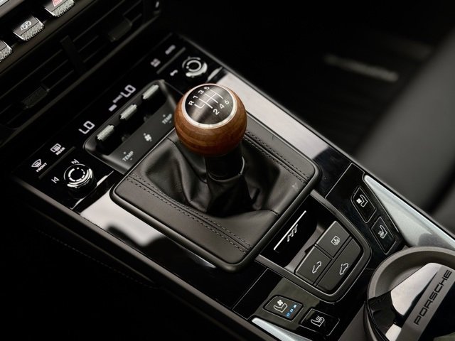 New 2026 Porsche 911 Carrera T image 31