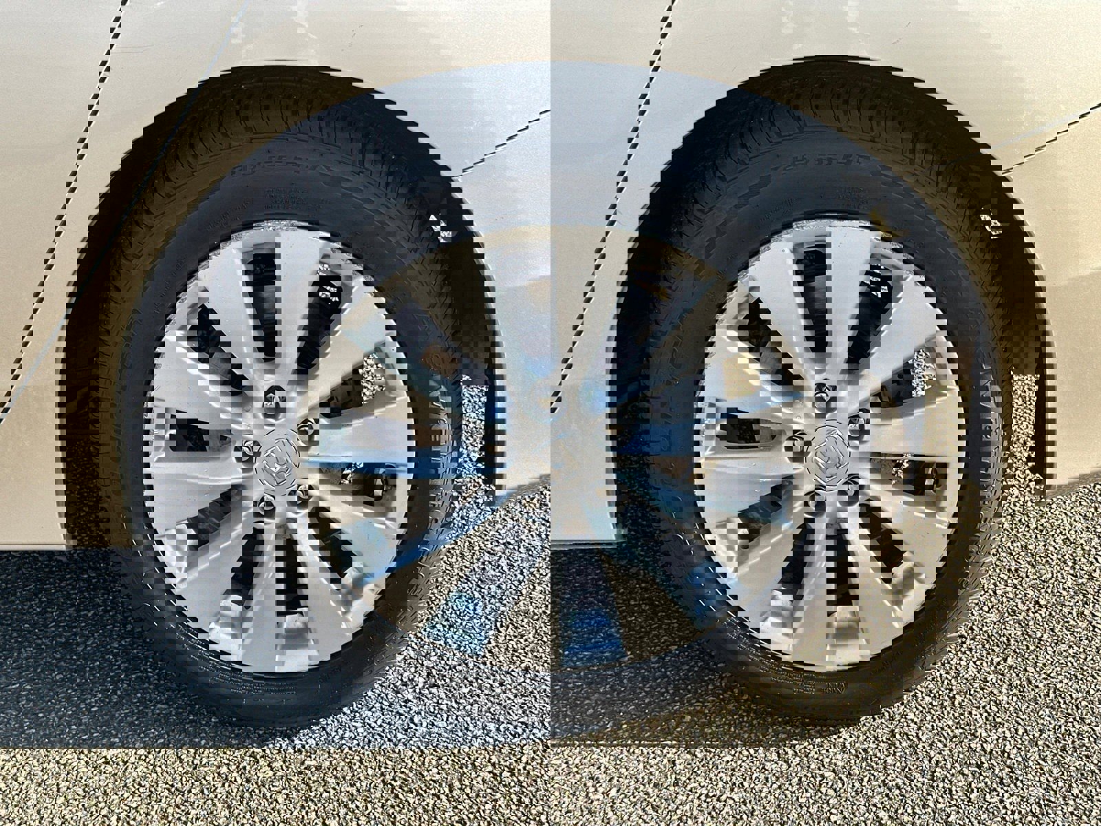 Used 2015 Honda Accord EX-L image 19