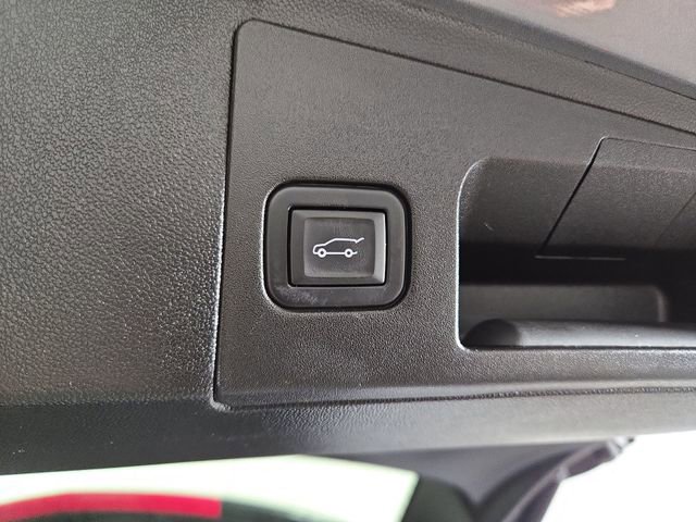 Used 2021 Cadillac XT5 Premium Luxury w/ LPO, Floor Liner Package image 33