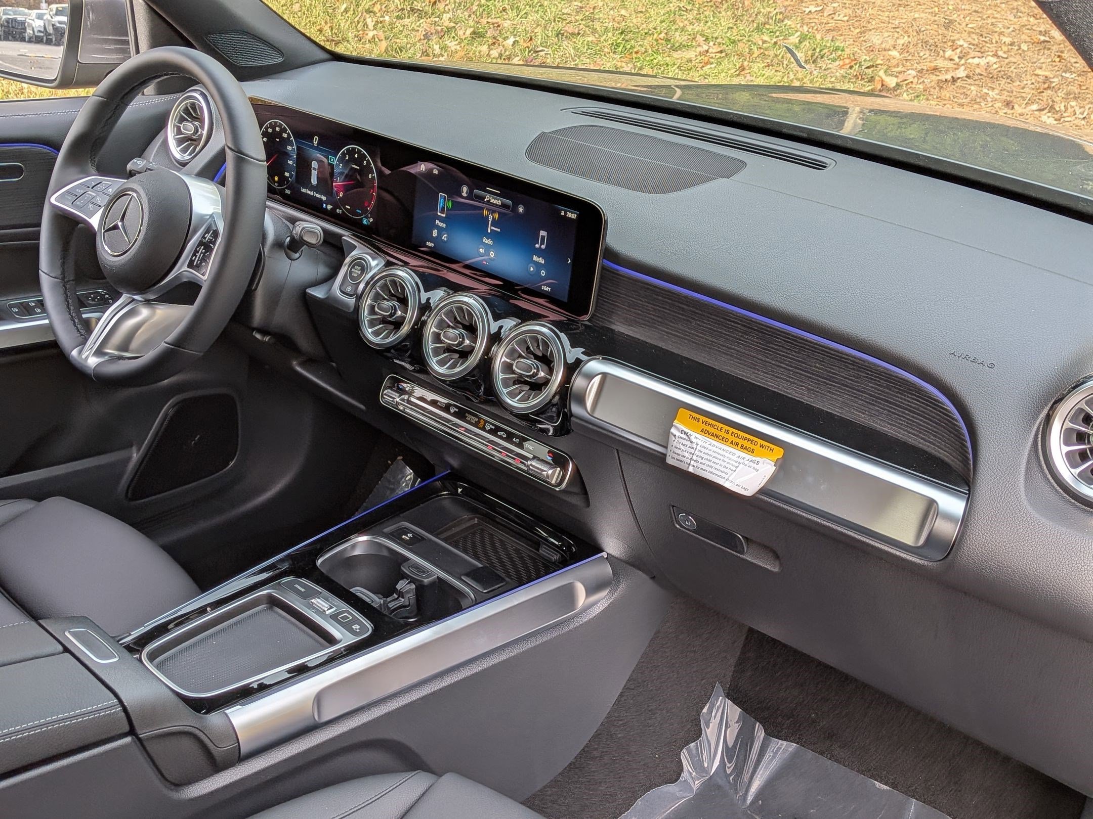 New 2026 Mercedes-Benz GLB 250 image 34