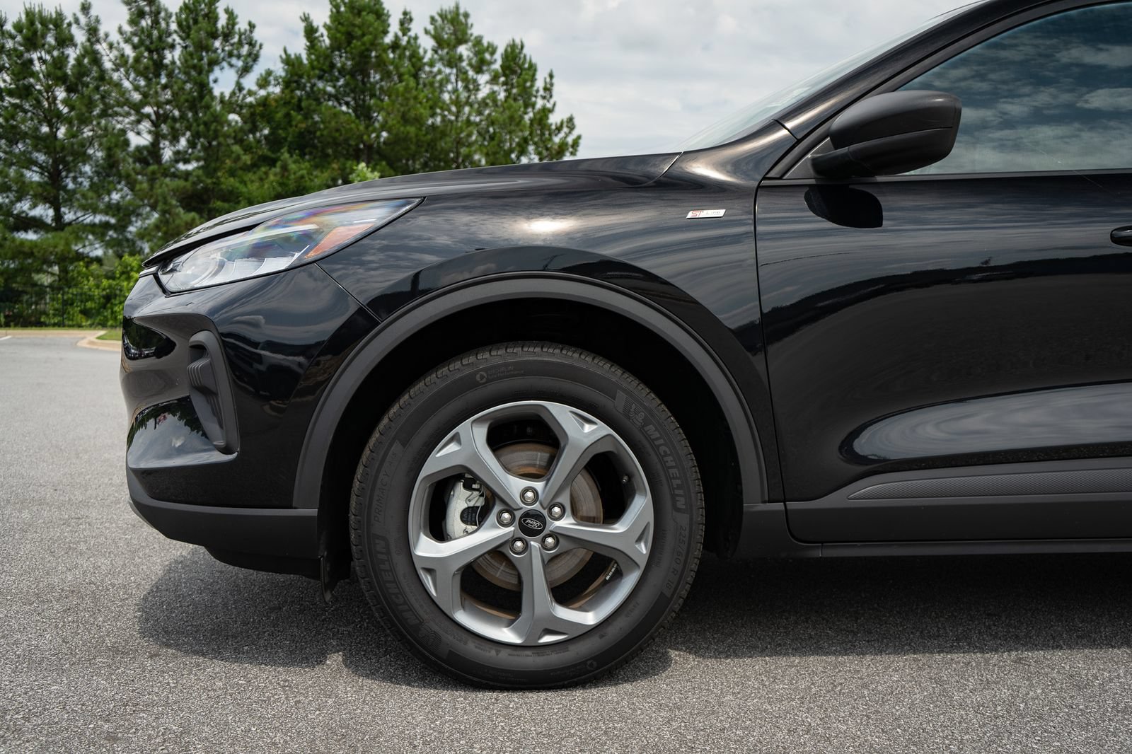 Used 2025 Ford Escape ST-Line AWD/4WD image 4