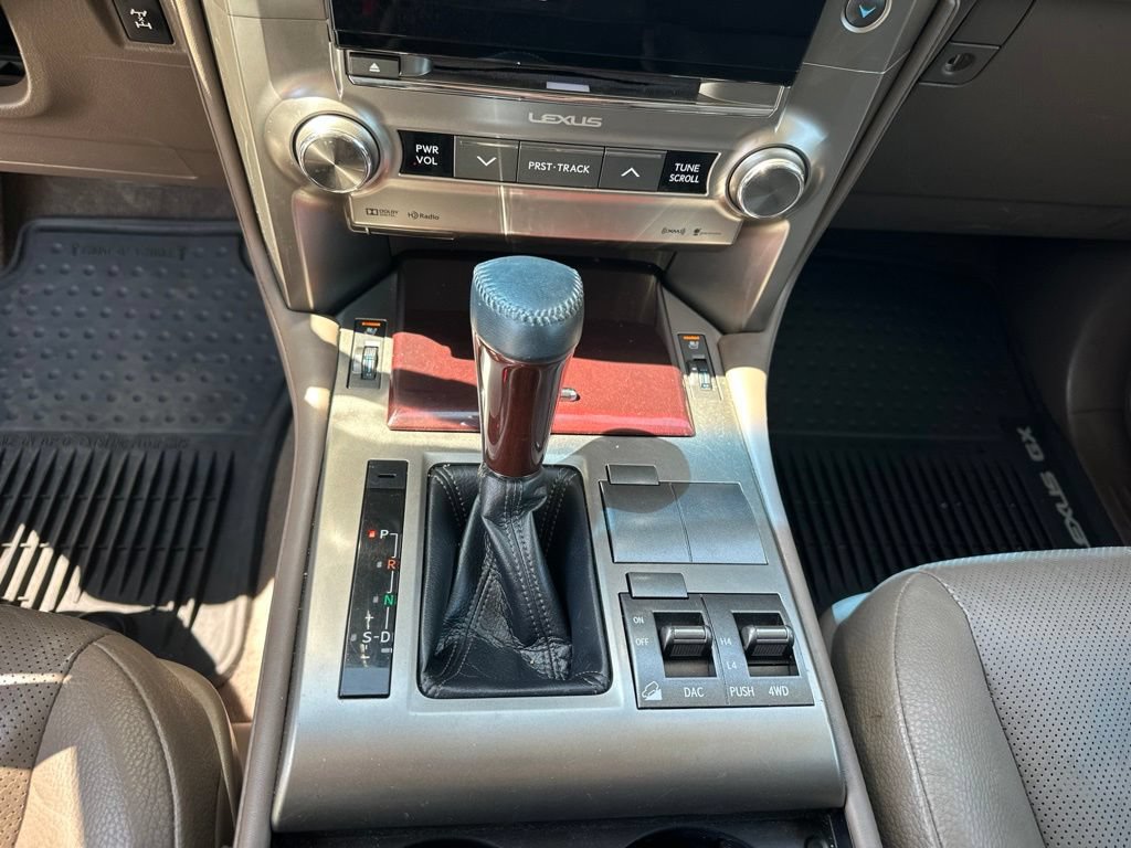 Used 2018 Lexus GX 460 Premium AWD/4WD image 19