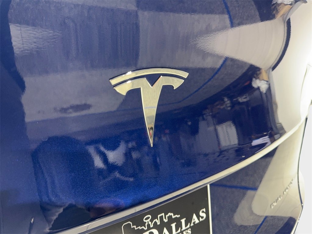 Used 2022 Tesla Model Y Long Range image 21