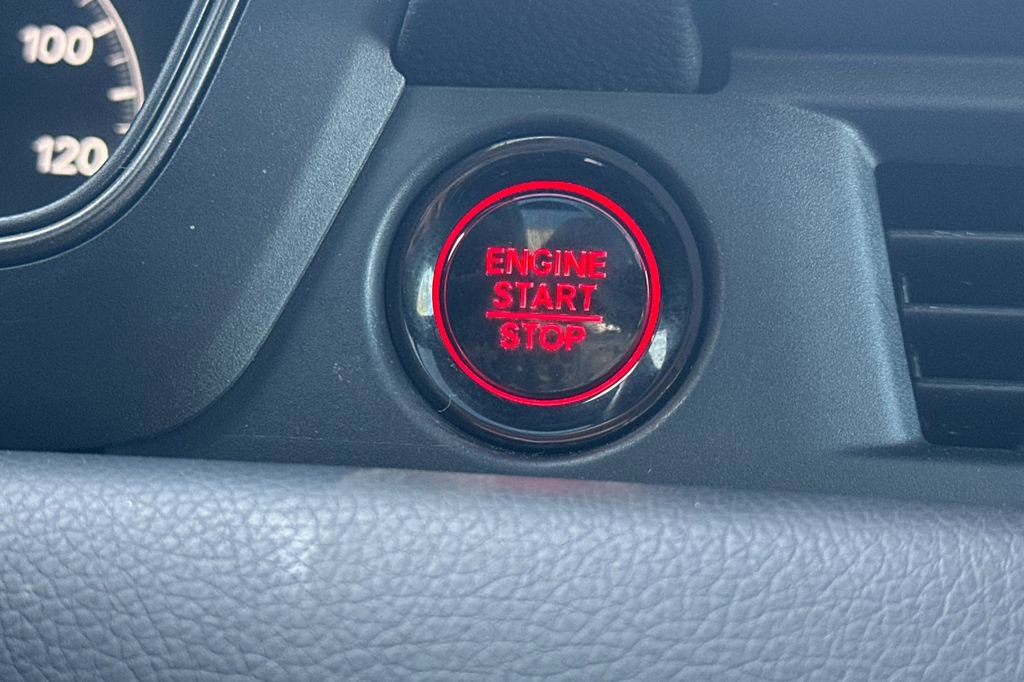 Used 2025 Honda Pilot TrailSport image 21