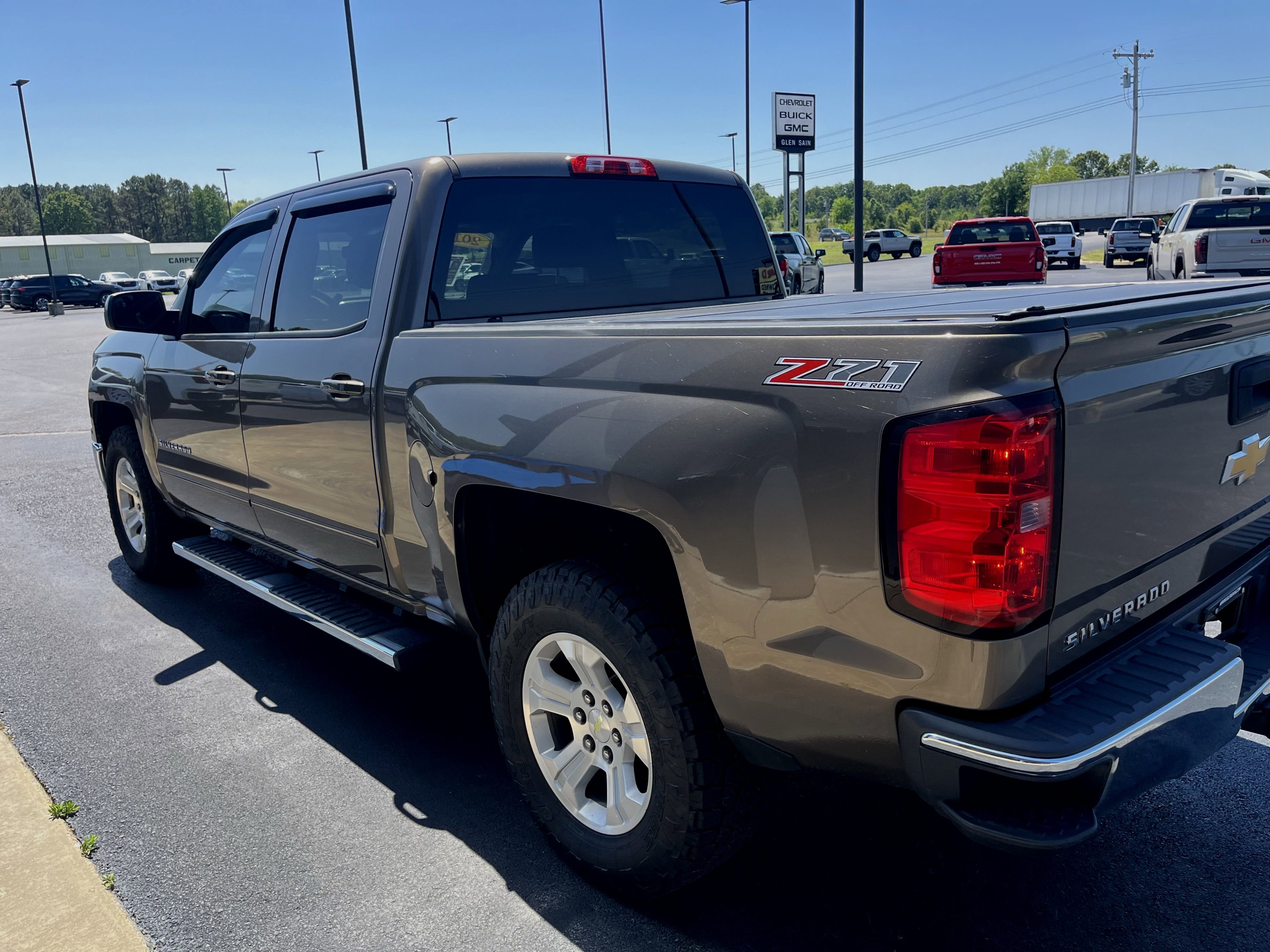 Used 2015 Chevrolet Silverado 1500 LT w/ All Star Edition AWD/4WD image 6