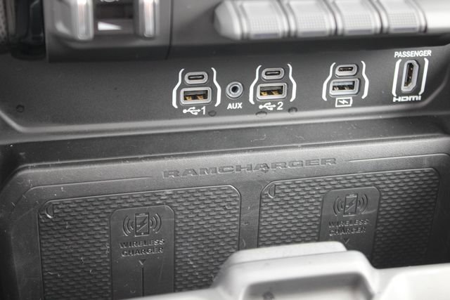 Used 2025 RAM 1500 Limited w/ Off Road Group image 11