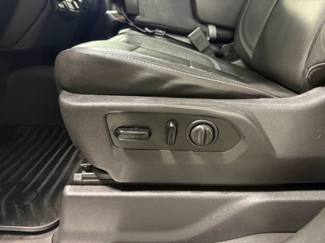 Certified 2019 Chevrolet Silverado 1500 LT w/ All-Star Edition AWD/4WD image 12