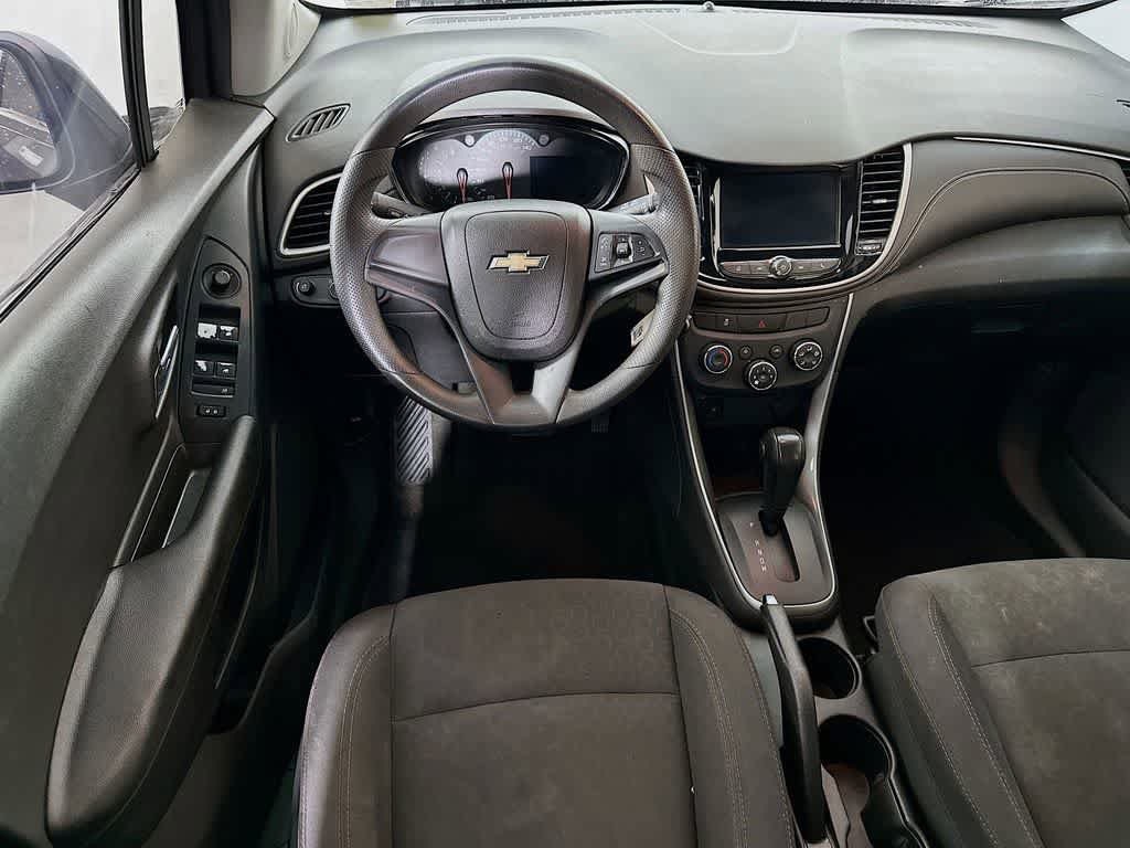 Used 2018 Chevrolet Trax LS FWD image 10
