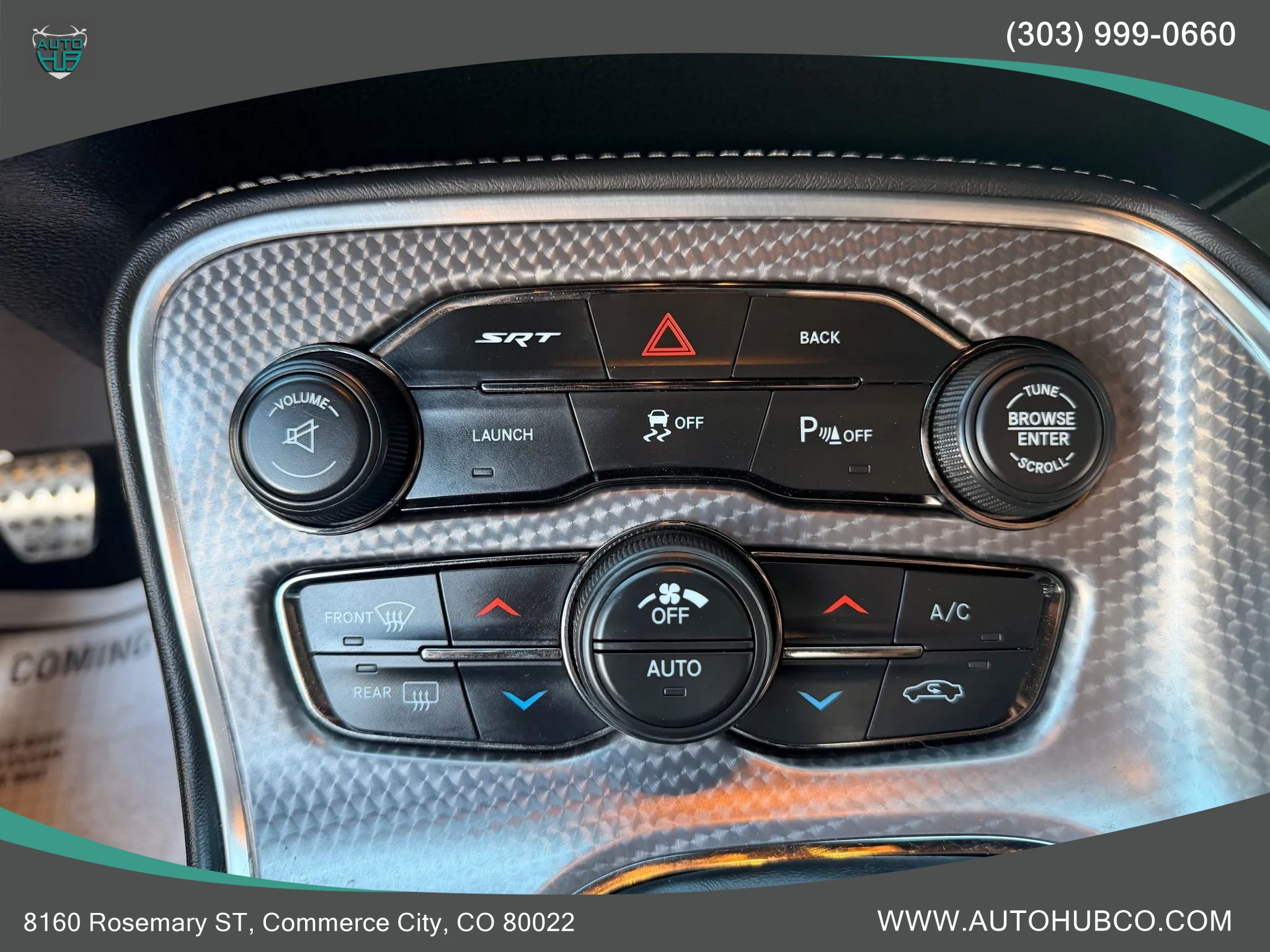 Used 2015 Dodge Challenger SRT Hellcat RWD image 13