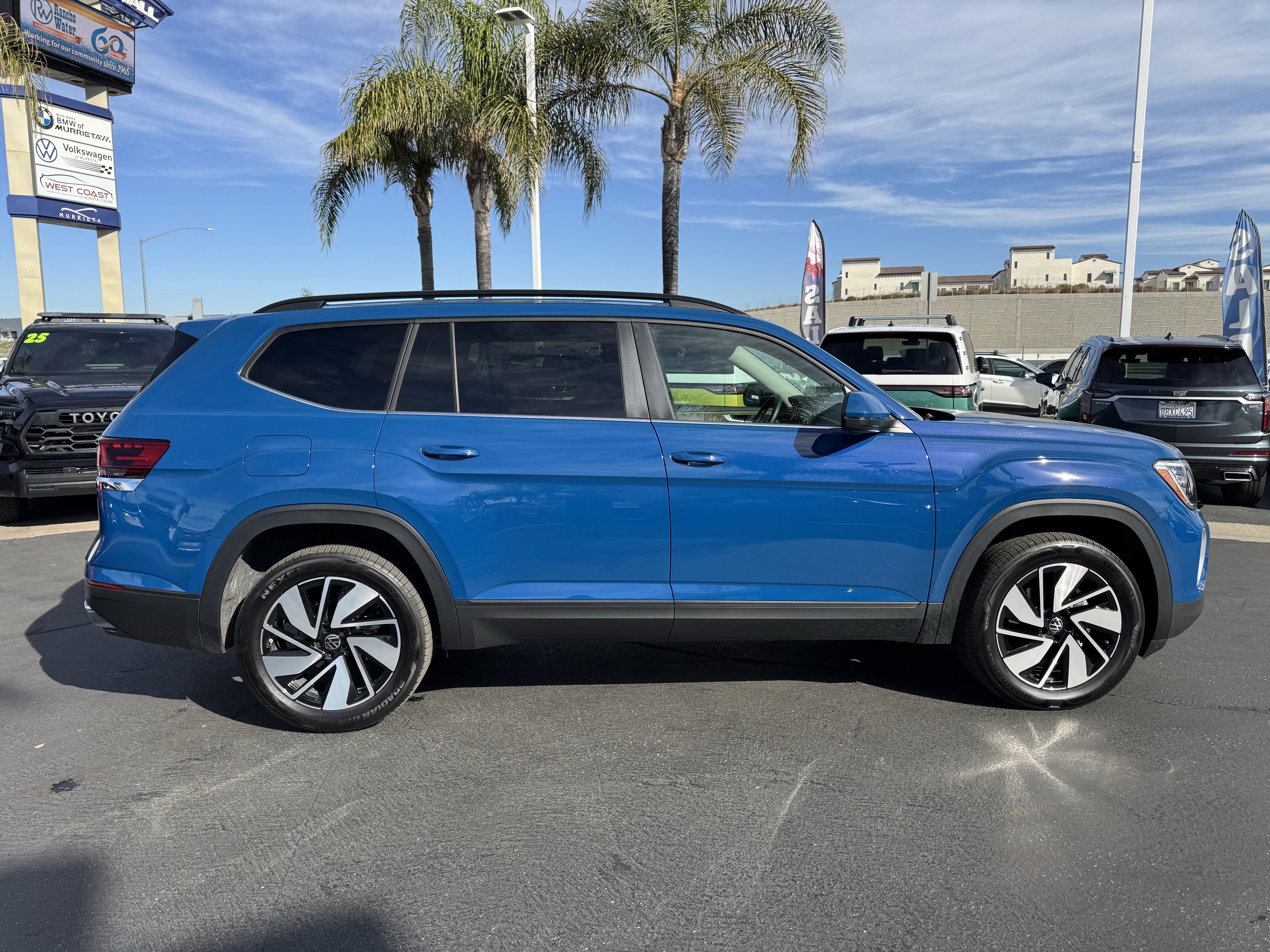 Certified 2025 Volkswagen Atlas SE image 11