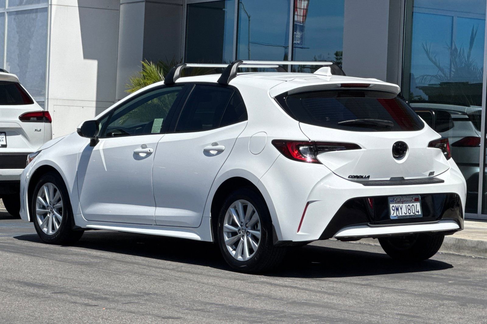 Certified 2025 Toyota Corolla SE FWD image 8