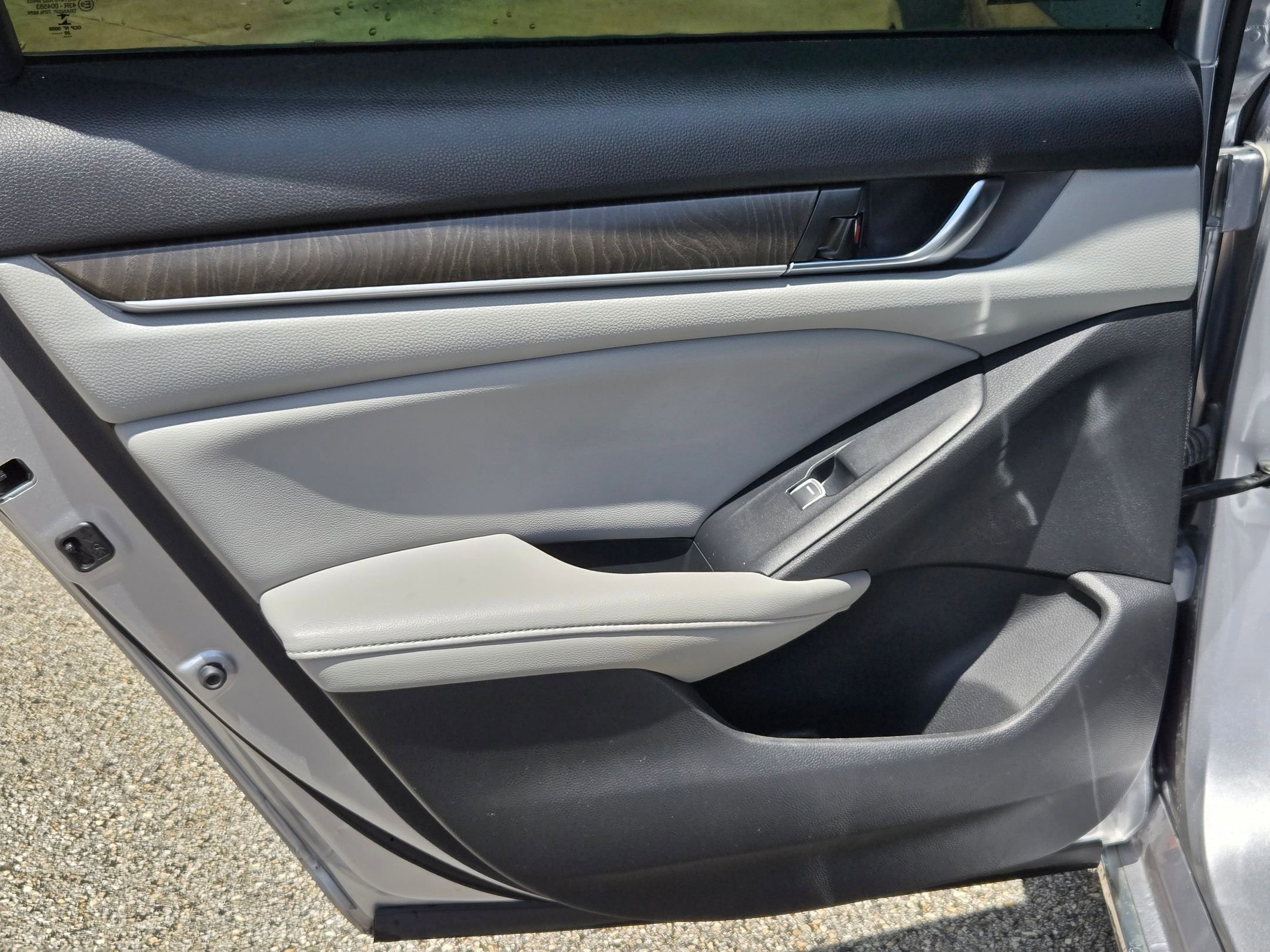 Used 2020 Honda Accord EX-L image 15