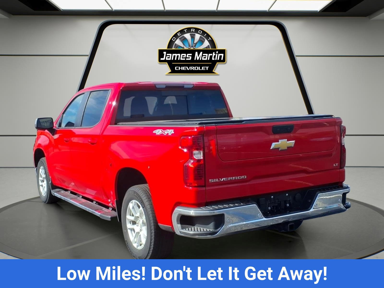 Certified 2024 Chevrolet Silverado 1500 LT w/ Safety Package AWD/4WD image 6