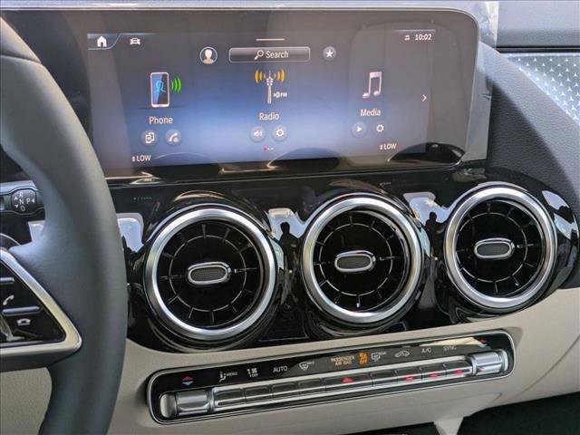 Used 2026 Mercedes-Benz GLA 250 image 12