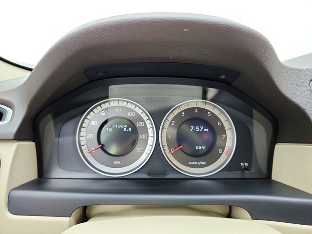 Used 2013 Volvo XC70 T6 image 23