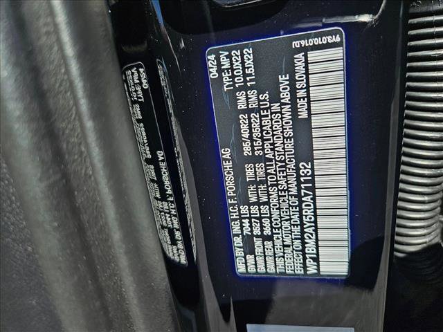 Used 2024 Porsche Cayenne Turbo image 25