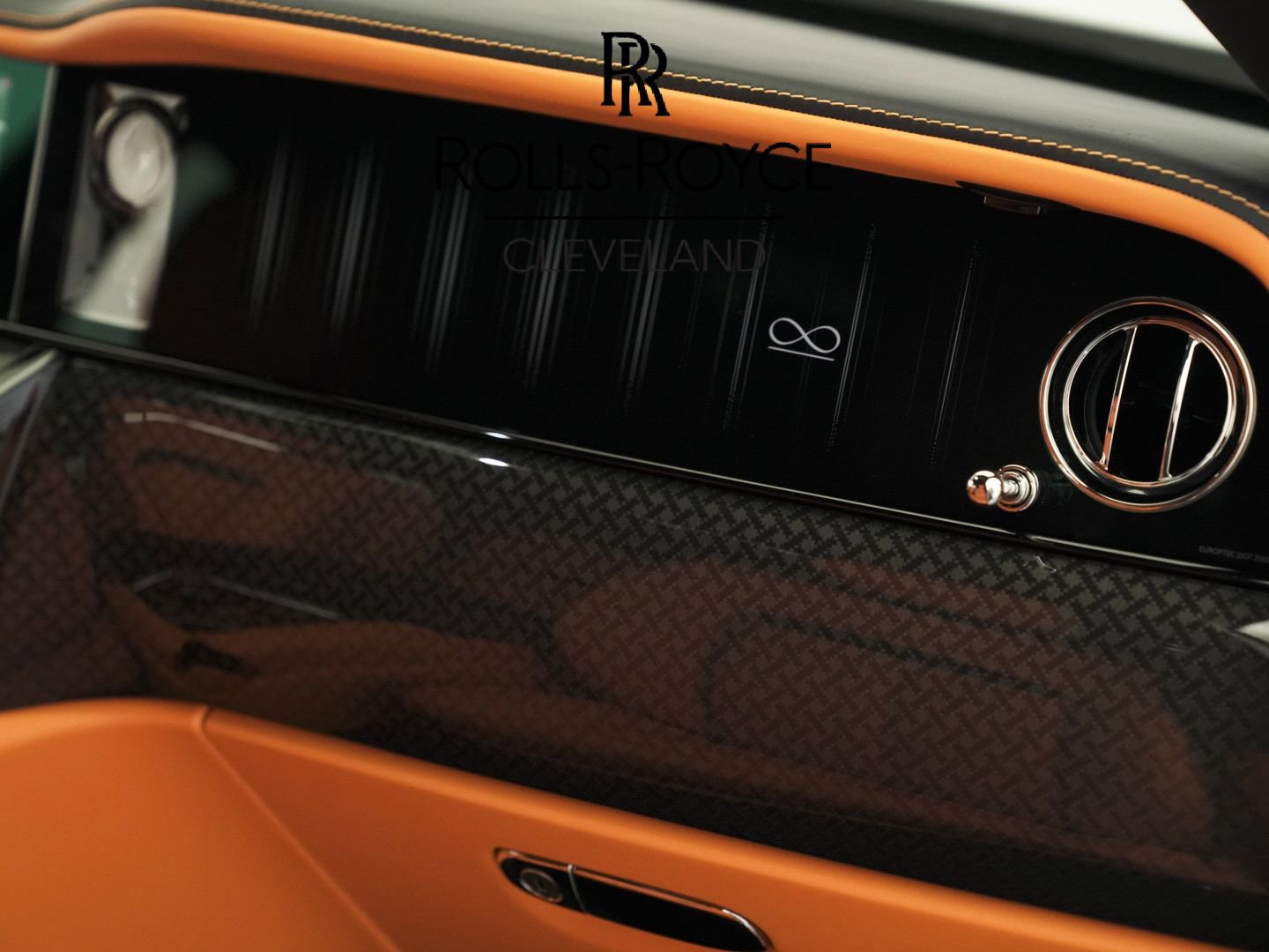 New 2026 Rolls-Royce Cullinan Black Badge image 71