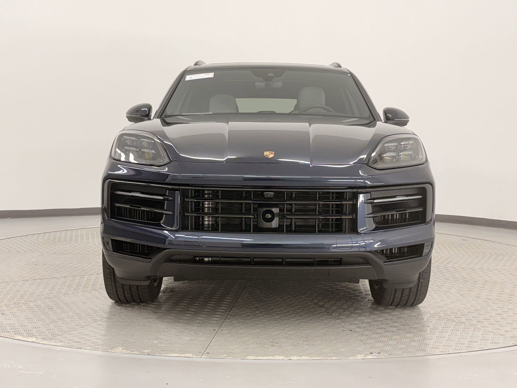 New 2025 Porsche Cayenne image 6