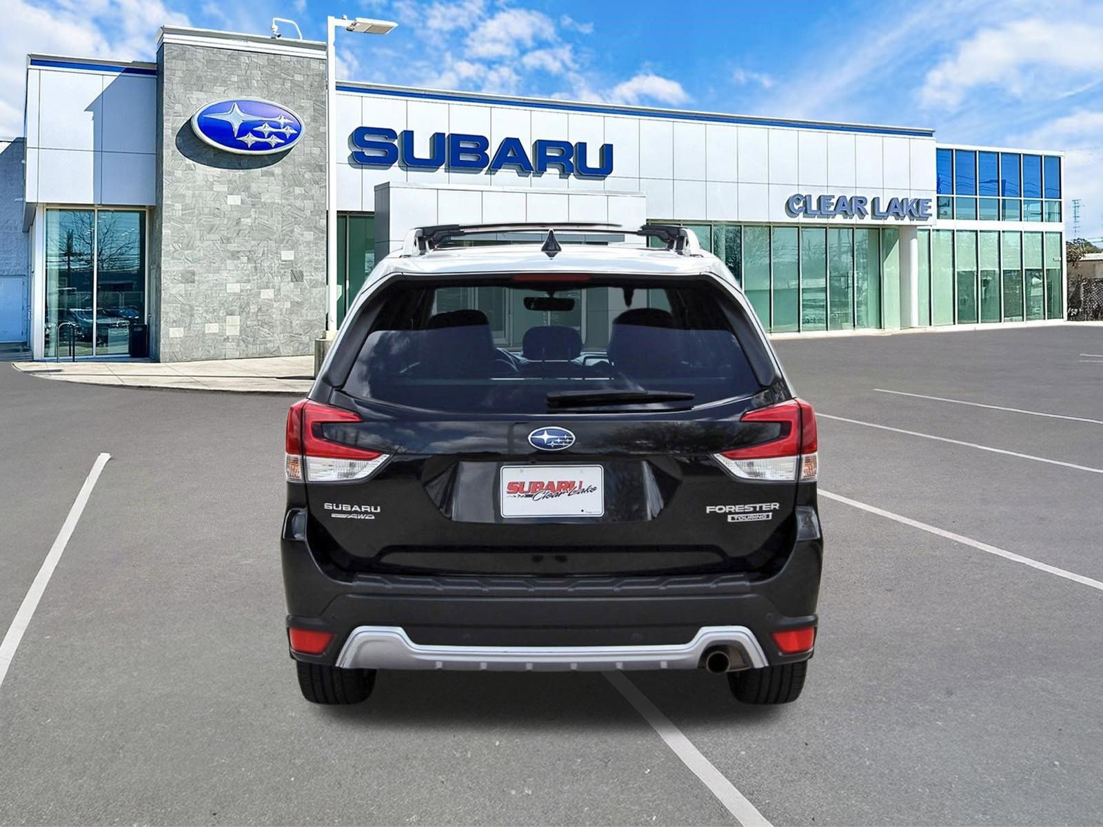 Used 2023 Subaru Forester Touring w/ Popular Package #3 image 5