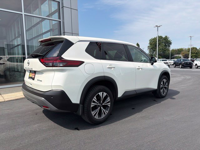 Used 2023 Nissan Rogue SV AWD/4WD image 7