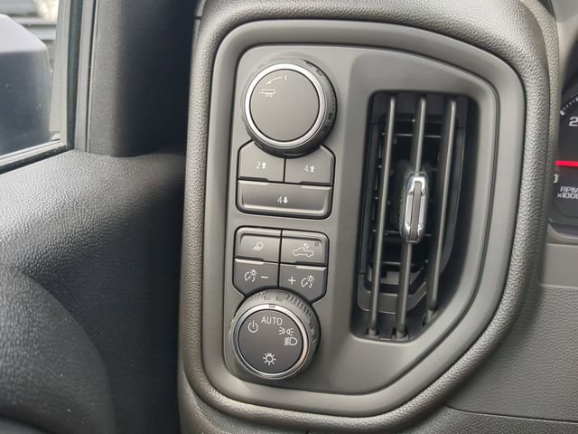 Certified 2025 Chevrolet Silverado 2500 Custom w/ Custom Value Package image 24