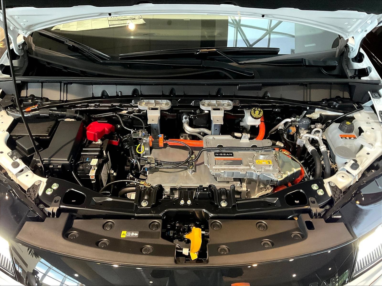 New 2026 Nissan Leaf SV+ w/ Floor Mat Package (SV+) FWD image 11