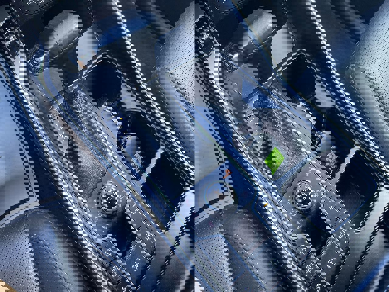 Certified 2024 Kia Sorento X-Line EX image 14