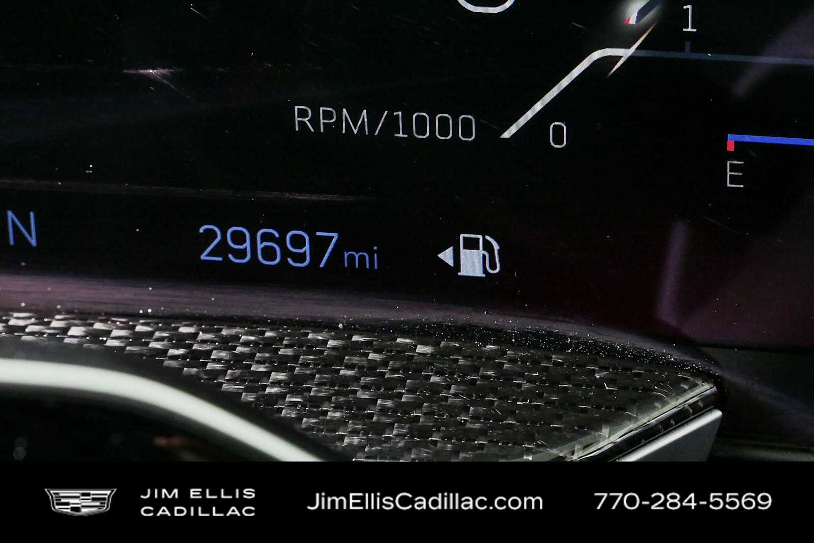 Used 2025 Cadillac Escalade V AWD/4WD image 12