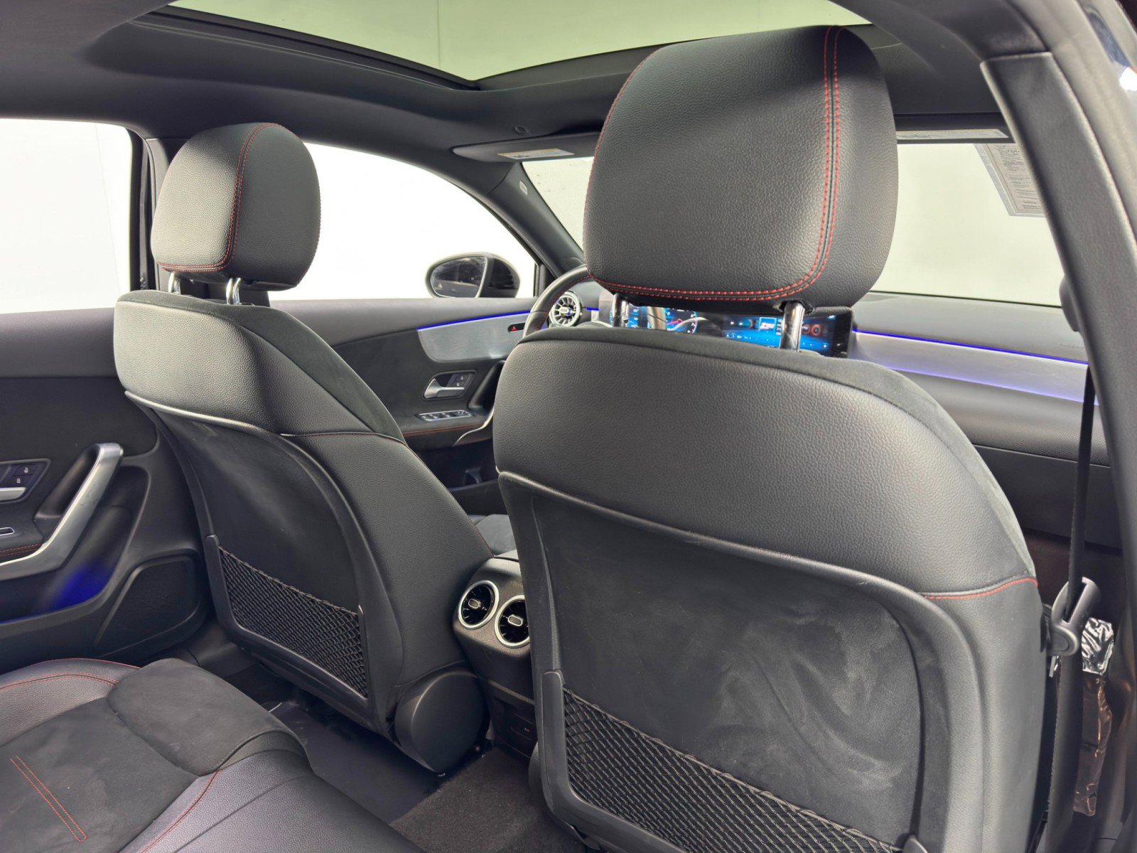 Used 2022 Mercedes-Benz A 220 image 37