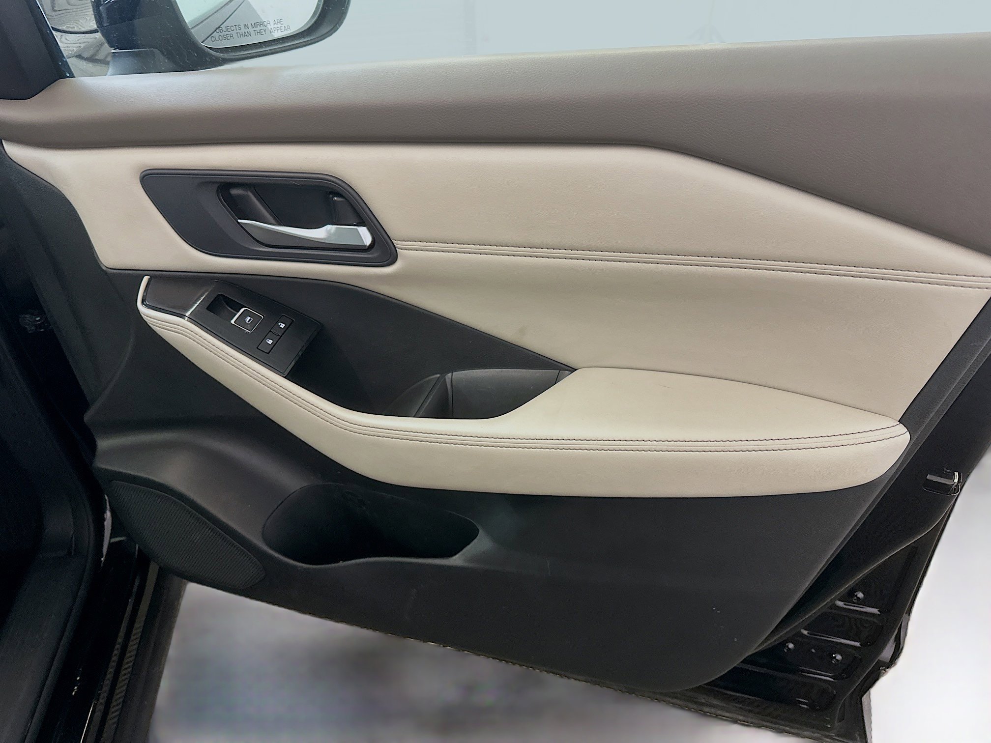 Used 2023 Nissan Rogue SL image 34