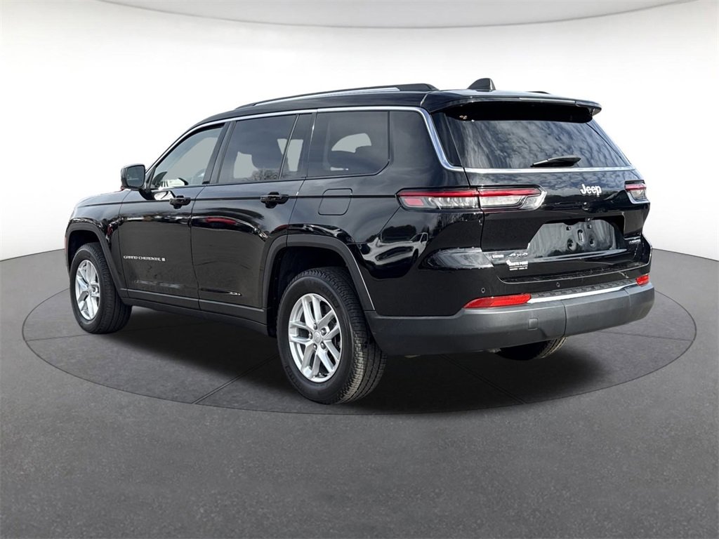 Used 2022 Jeep Grand Cherokee L Laredo w/ Luxury Tech Group I image 3