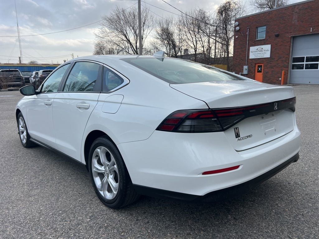 Used 2024 Honda Accord LX image 3