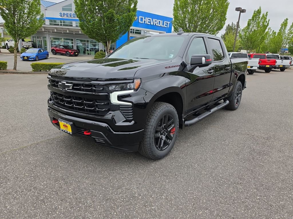 New 2026 Chevrolet Silverado 1500 RST w/ Redline Edition AWD/4WD image 2