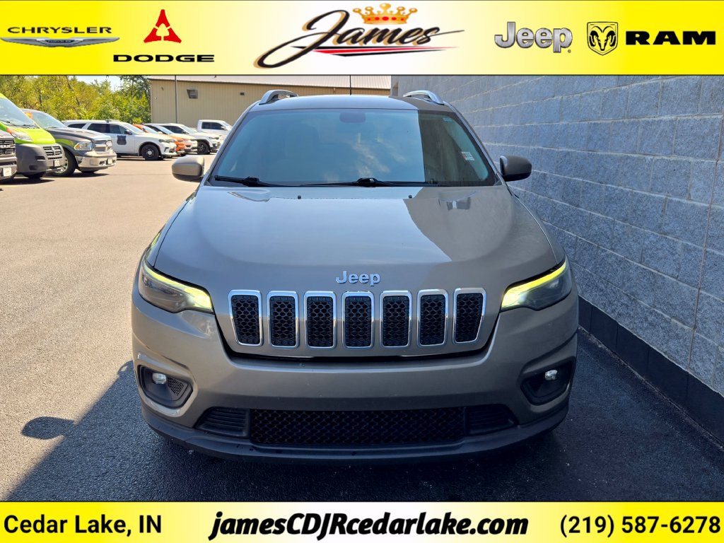 Used 2019 Jeep Cherokee Latitude w/ Popular Appearance Group FWD image 6