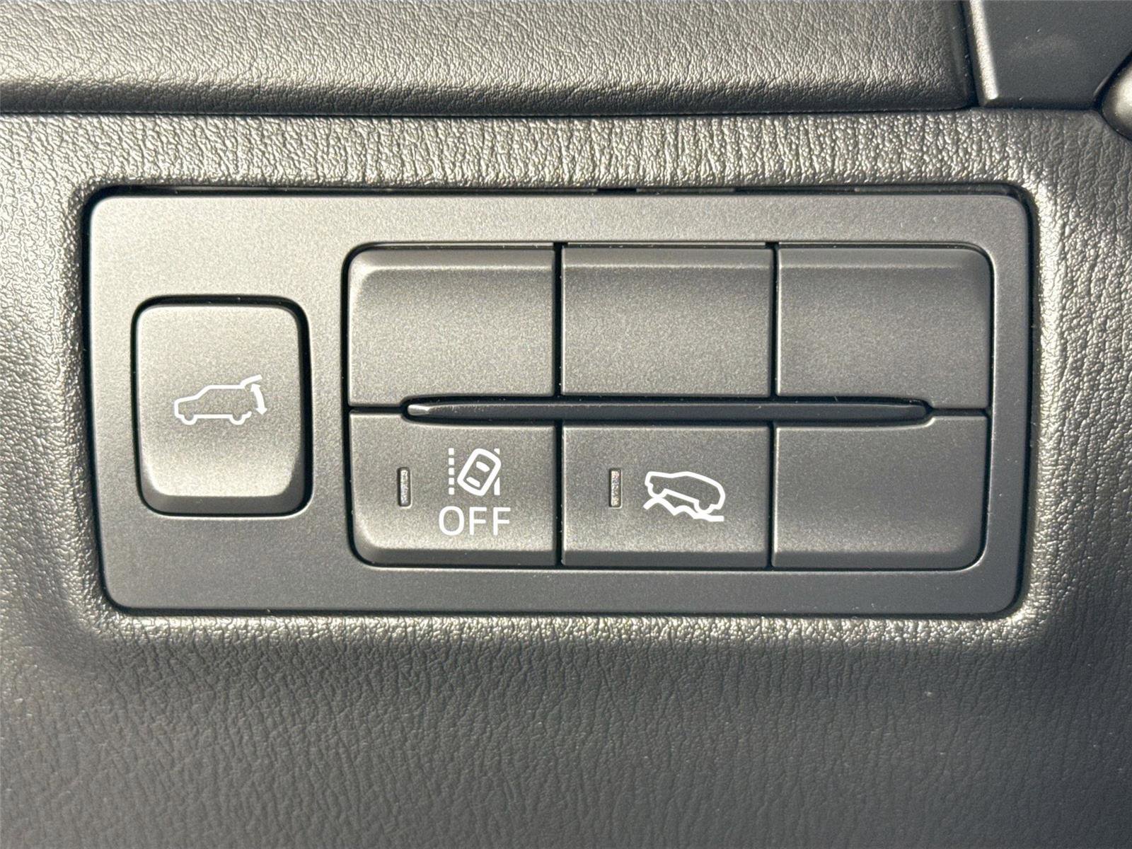 Certified 2023 MAZDA CX-9 Touring Plus image 16