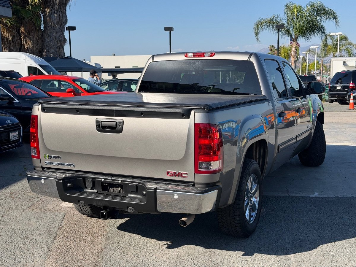 Used 2013 GMC Sierra 1500 4x4 Crew Cab Hybrid image 9