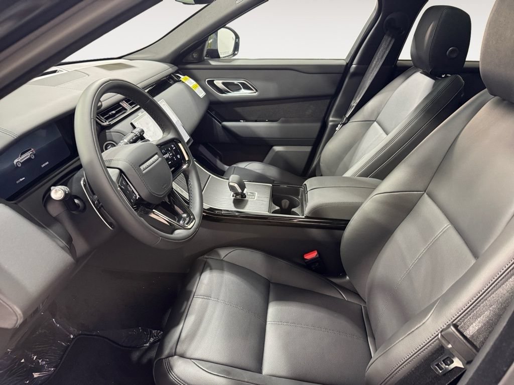 New 2026 Land Rover Range Rover Velar Dynamic SE AWD/4WD image 9