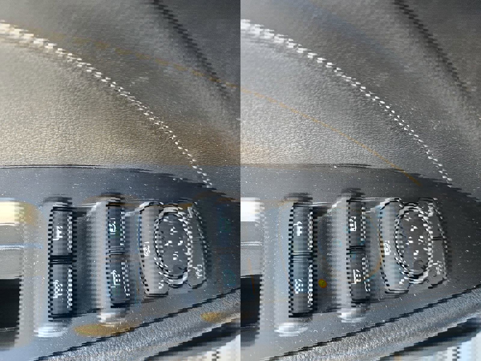 Used 2019 Ford Fusion Titanium image 26