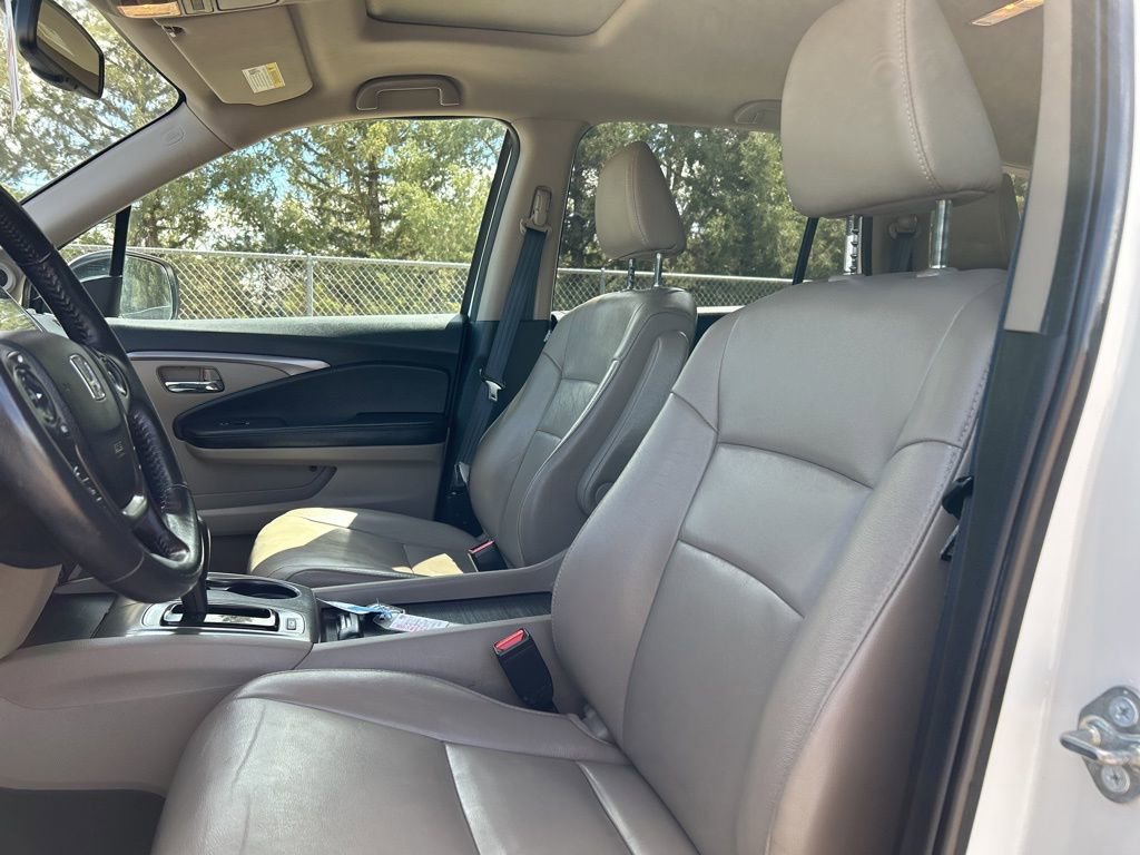 Used 2017 Honda Pilot EX-L image 13