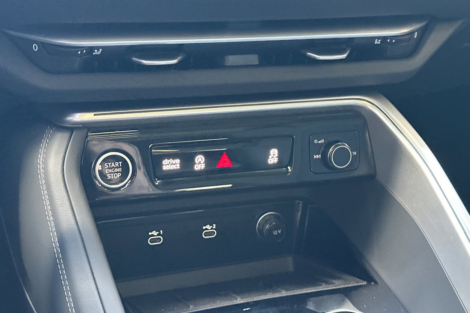 New 2025 Audi Q5 Premium Plus image 18