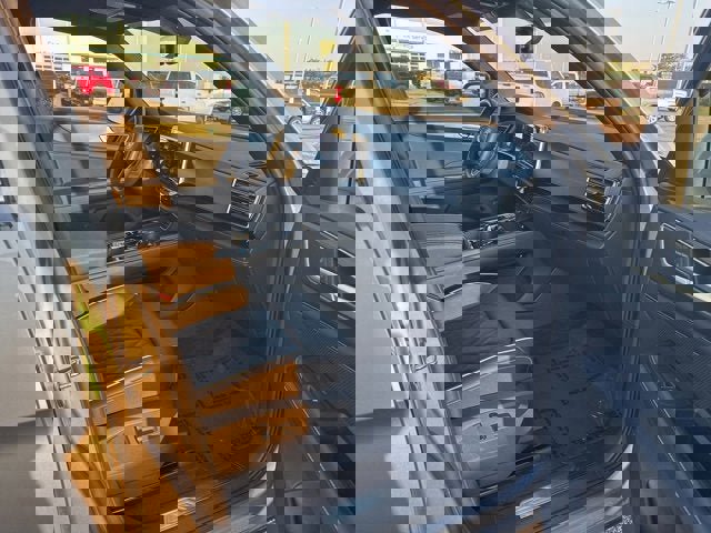 Used 2024 Volkswagen Atlas Cross Sport SEL Premium R-Line image 15