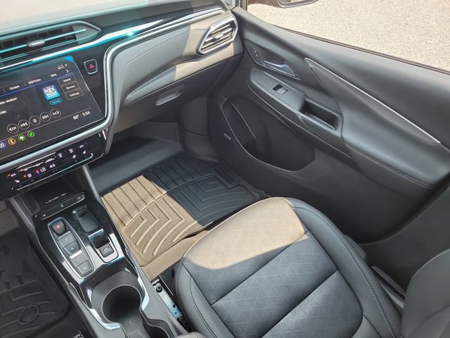 Certified 2023 Chevrolet Bolt LT w/ Infotainment Package FWD image 11