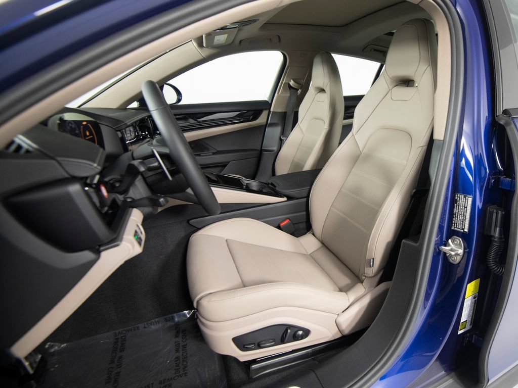 New 2026 Porsche Panamera 4 AWD/4WD image 5