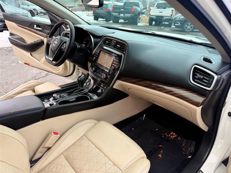 Used 2016 Nissan Maxima Platinum image 9