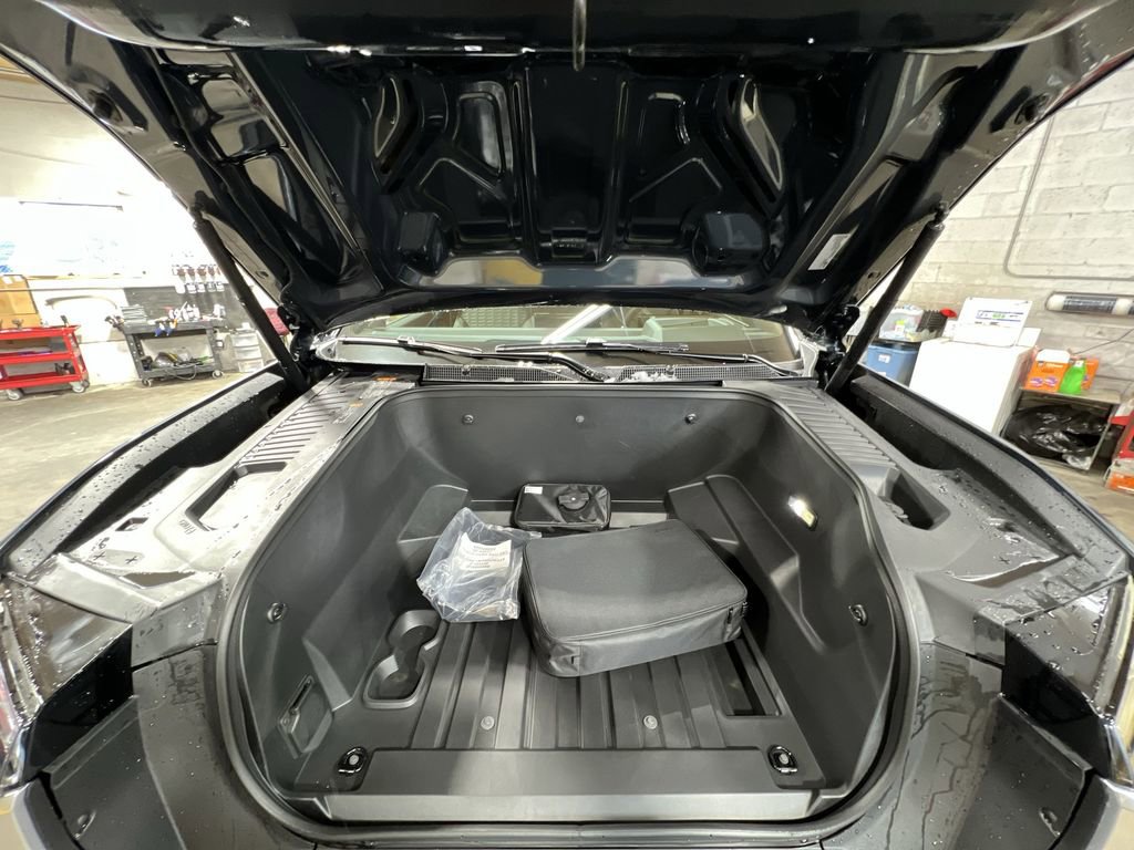 New 2025 GMC Sierra EV Denali image 30