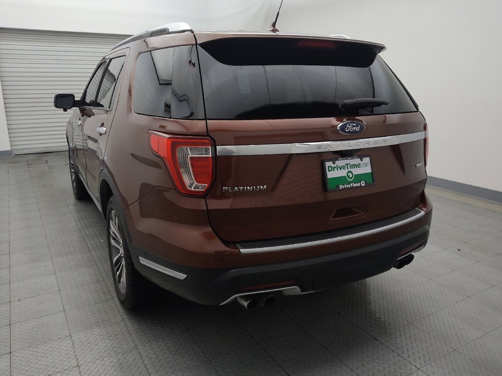 Used 2018 Ford Explorer Platinum AWD/4WD image 6