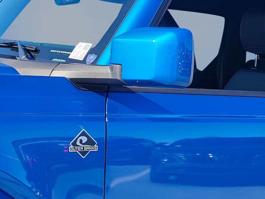Used 2024 Ford Bronco Outer Banks image 12