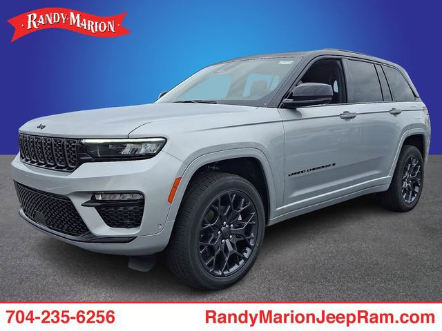 New 2025 Jeep Grand Cherokee Summit w/ Obsidian Package video 1
