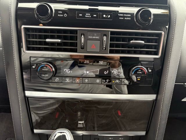 Used 2024 INFINITI QX80 Luxe image 18